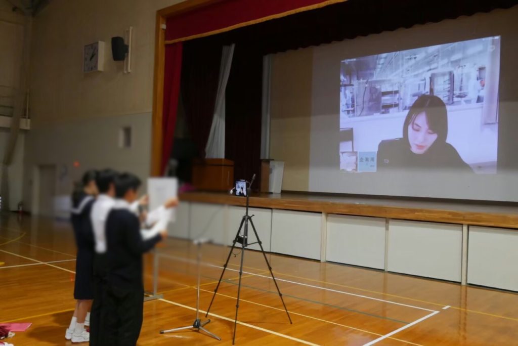 新型コロナウイルスの影響で企業様からのお問い合わせが増えています。遠隔授業・遠隔出張授業に関してお気軽にお問い合わせください。